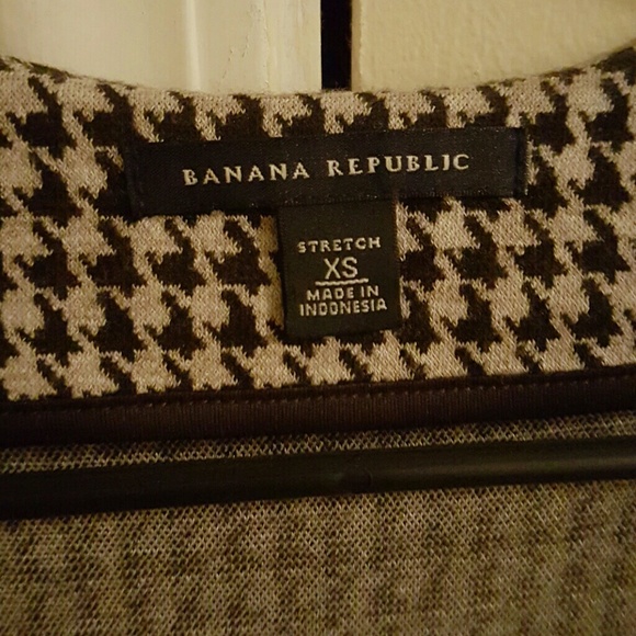 Must have Banana Republic dress - Picture 3 of 4